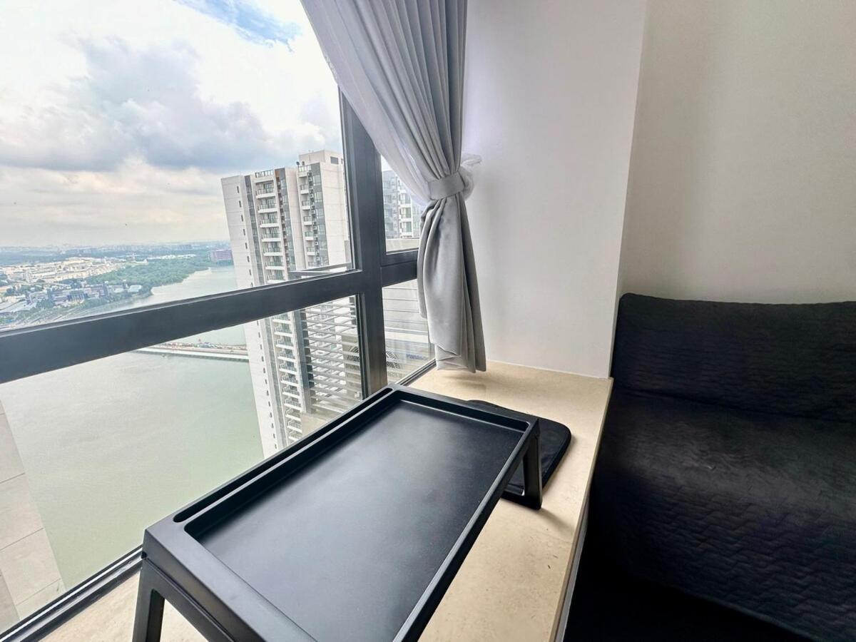 R&f Seaview Walking To Ciq 2b2b Apartment *
